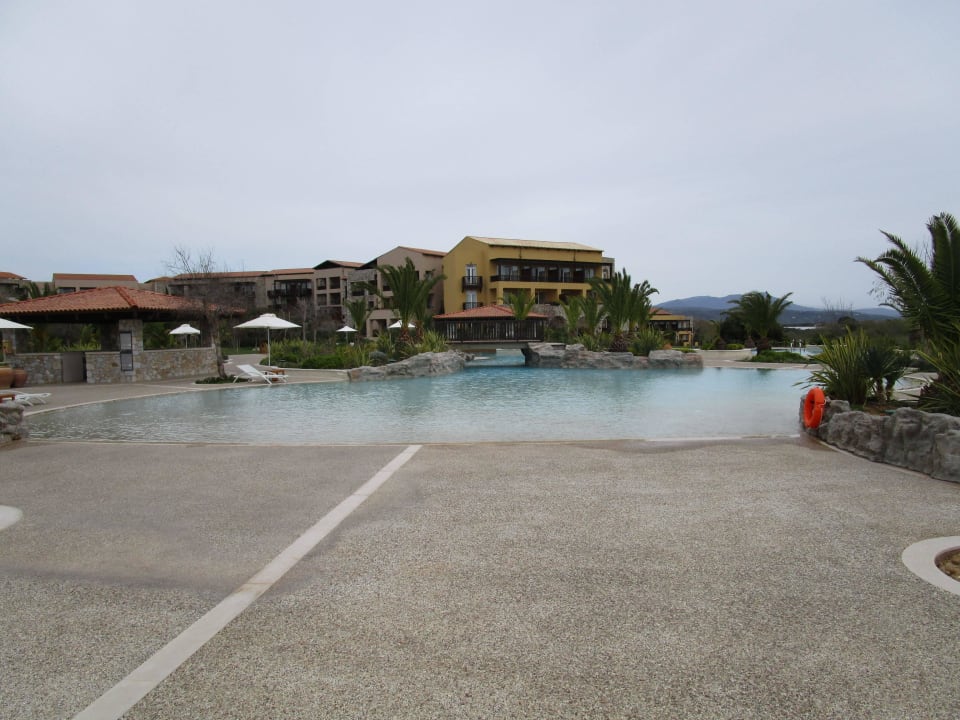 Zentralpool The Westin Resort Costa Navarino