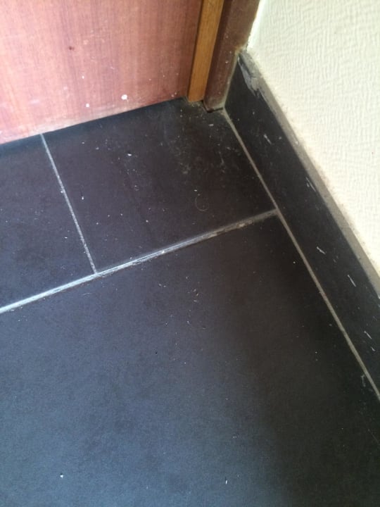 Eingangstür  ibis Styles Strasbourg Centre République