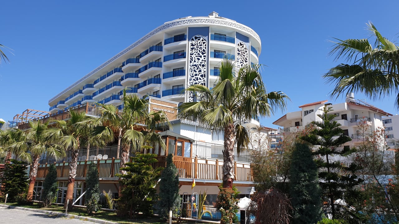 "Außenansicht" Dream World Hill Hotel (Side Kumköy) • HolidayCheck (Türkische Riviera Türkei)