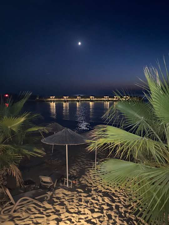 Strand Rubi Platinum Spa Resort & Suites