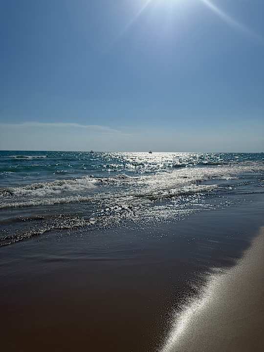 Strand Jacaranda Luxury Resort