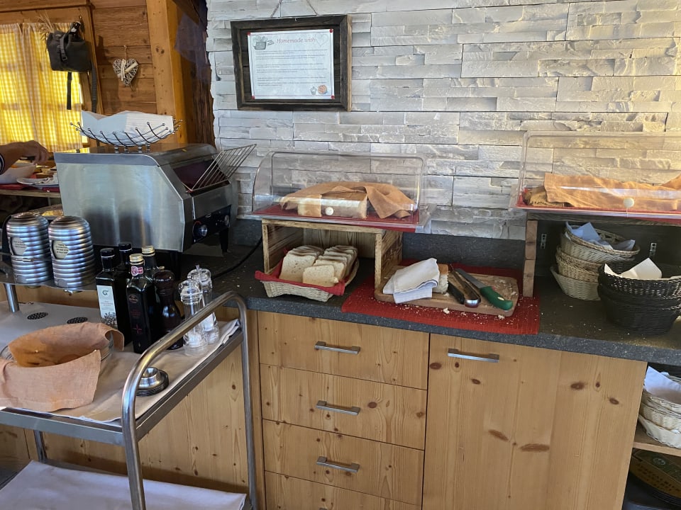 Gastro Hotel Alpine Mugon