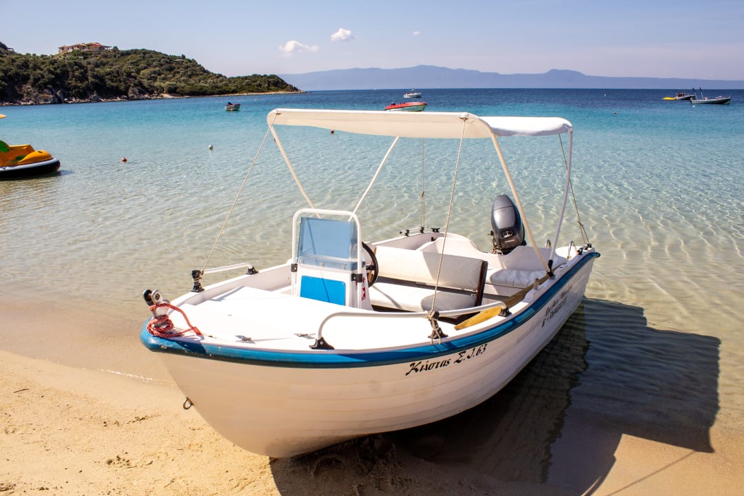 Strand Akrathos Beach Hotel