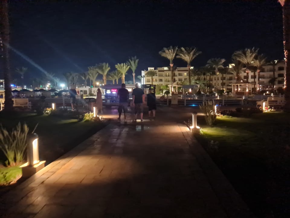 Gartenanlage Pickalbatros Dana Beach Resort - Hurghada