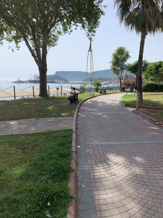 Strand Ambassador Plaza Hotel