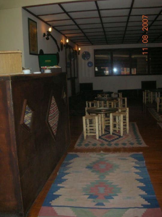 Türkisches Cafe Green Max Hotel