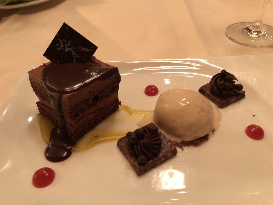 Restaurant Waidringer Hof · 1. Tiroler Glückshotel