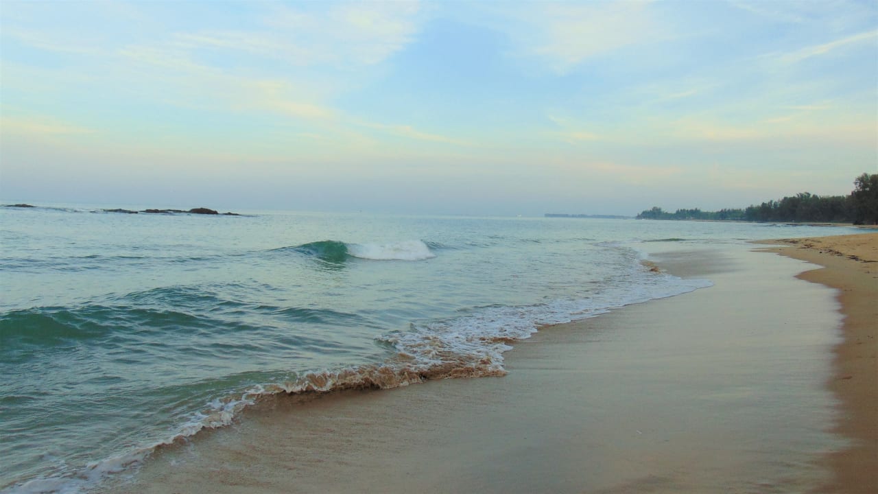 Strand Ocean Breeze Resort