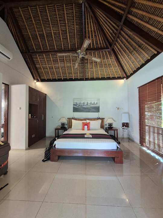 Zimmer Siddhartha Ocean Front Resort & Spa