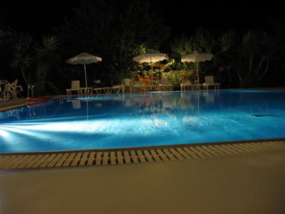 Pool by Night Hotel Irini