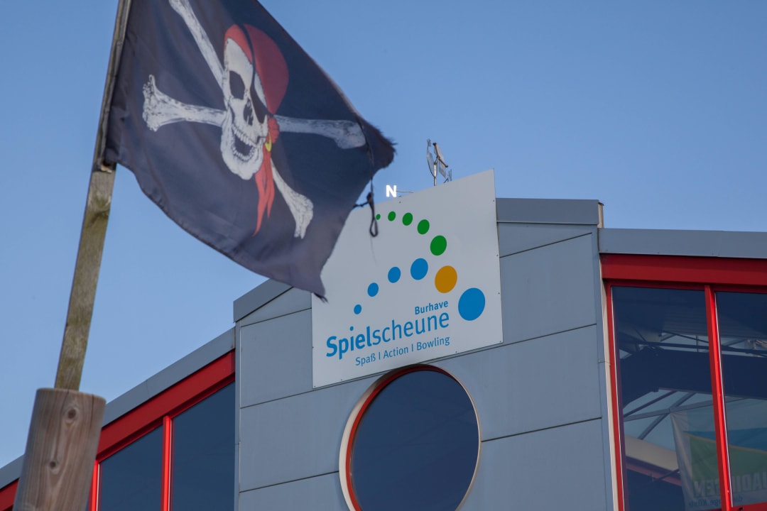 Kostenloser Eintritt in die Spielscheune Reetdachhaus & Seepark Burhave