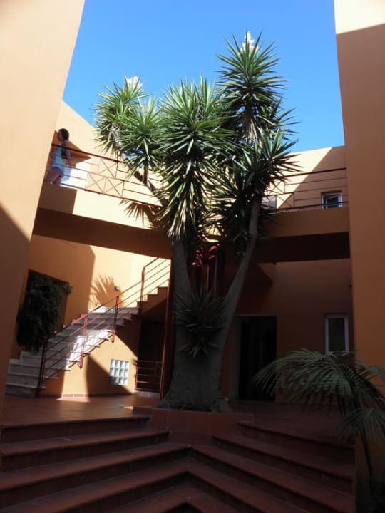 Budynki hotelu Hotel Elotia