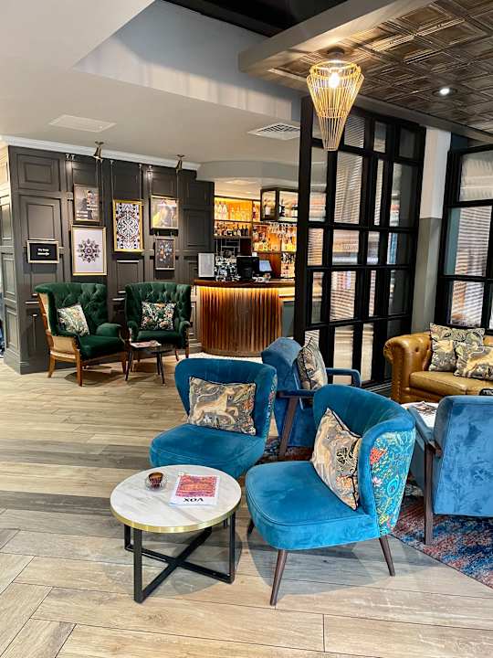 Lobby Hotel Indigo - Chester by IHG