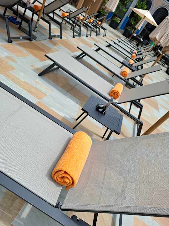 Pool Pipa Hotel Bangkok Sukhumvit 11