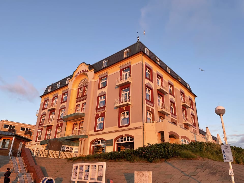 Außenansicht Hotel Miramar