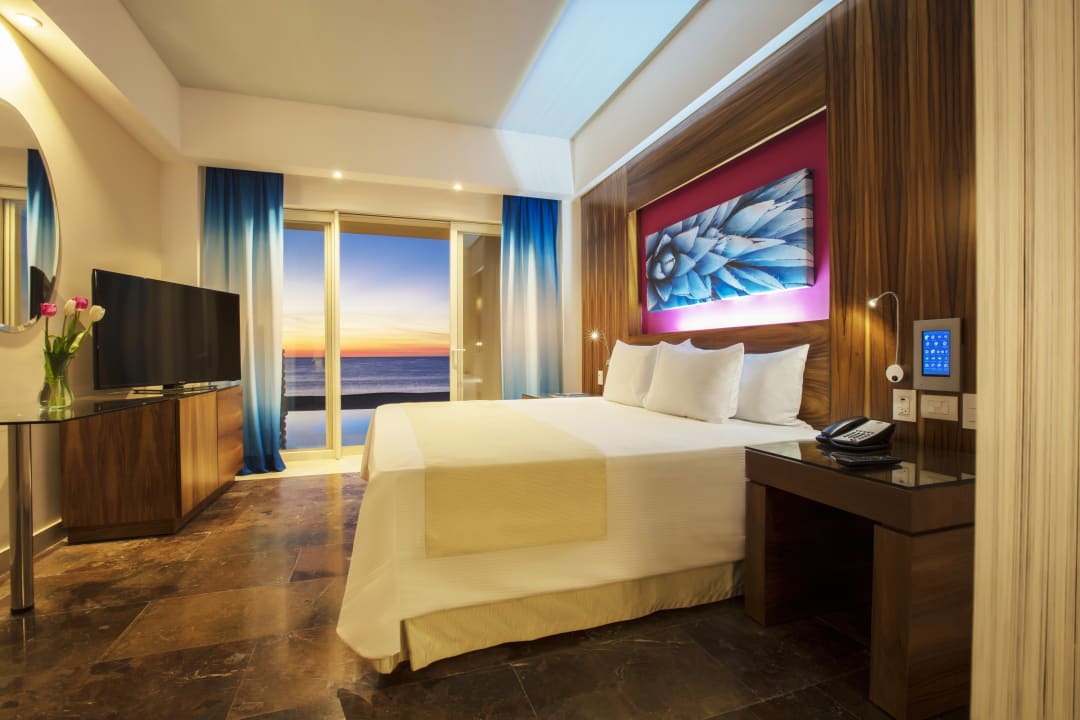 Zimmer Krystal Grand Los Cabos