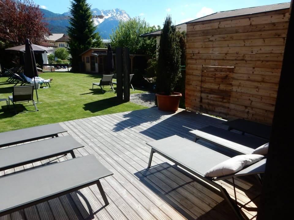 Gartenanlage Der Grüne Baum Hotel