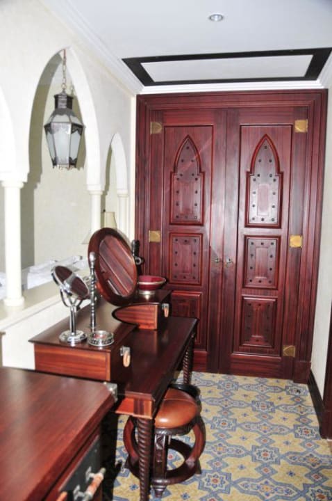 Schrank, Frisierkommode Jumeirah Mina Al Salam