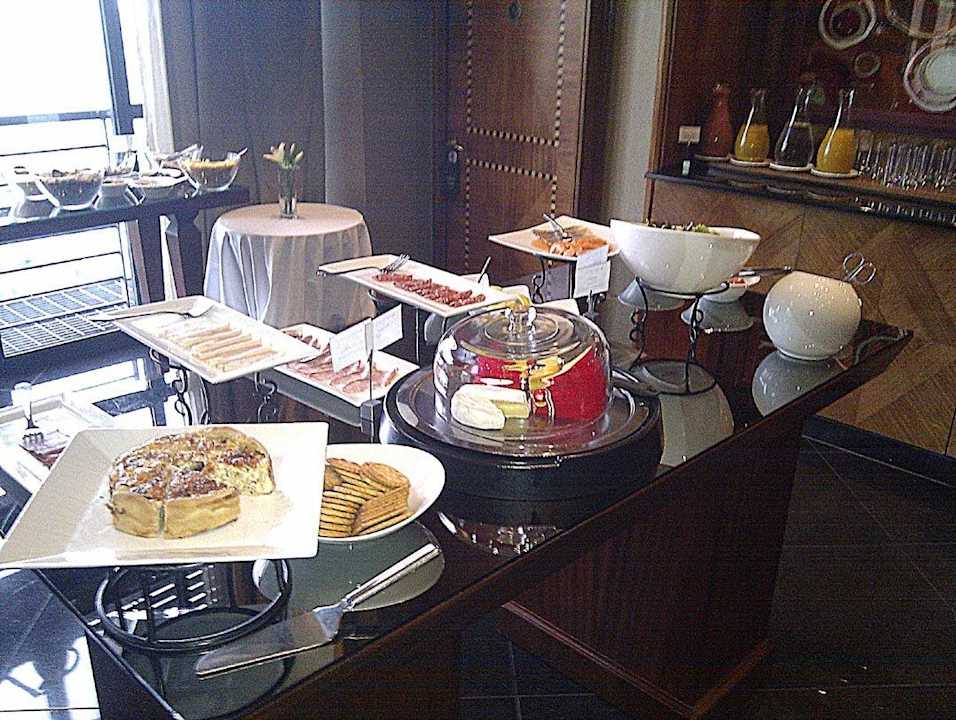 Cocktailstunde in der Club Lounge Hotel Hyatt Regency Johannesburg