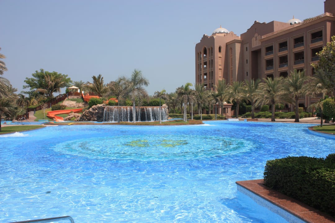 Pool am Westwing Emirates Palace Mandarin Oriental