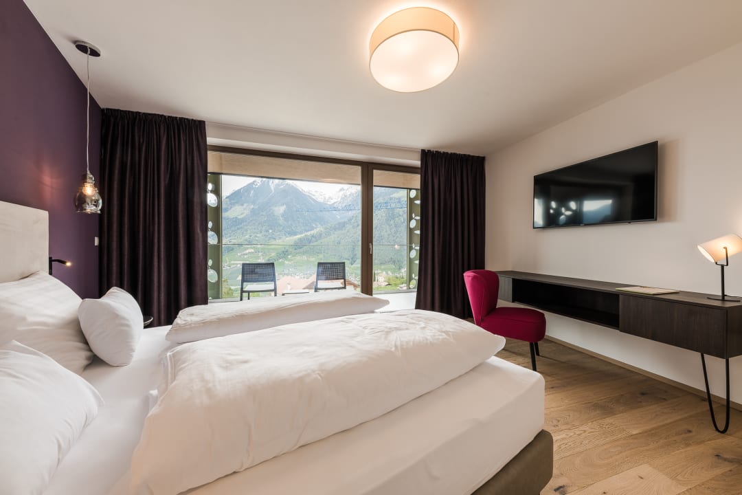 Zimmer Oliven- & Genusshotel Hirzer