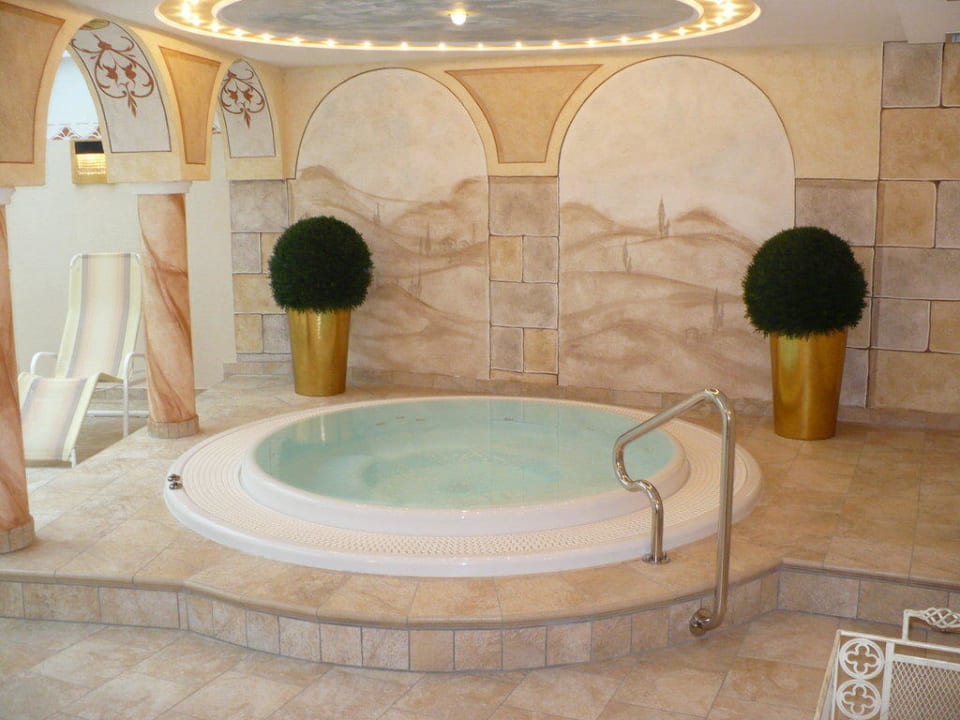 Whirlpool Hotel Edelweiss