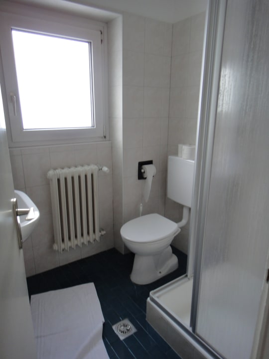 Łazienka z WC Posthotel Luttach