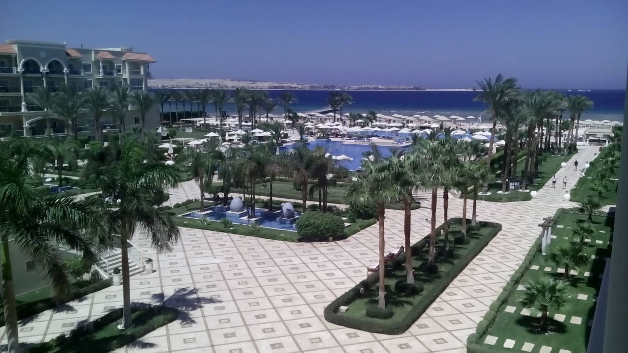 Blick aus Zimmer 2408 Premier Le Reve Hotel & Spa