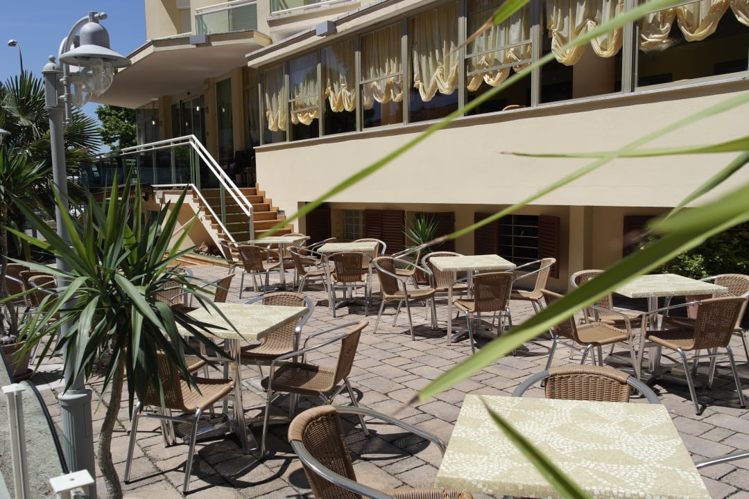 Gartenanlage Hotel Bamar