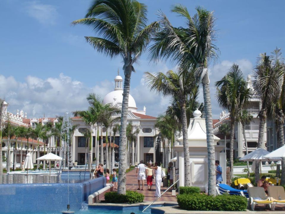 Am Pool Hotel Riu Palace Riviera Maya