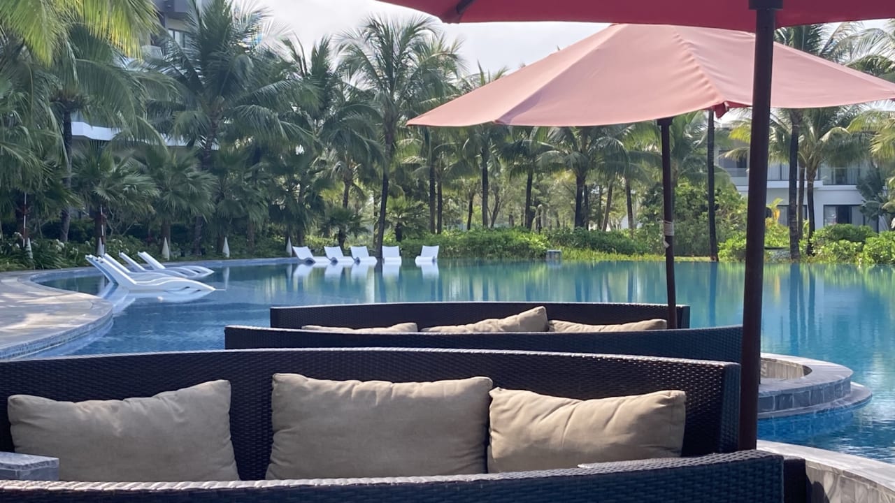 Pool Mövenpick Villas & Residences Phu Quoc