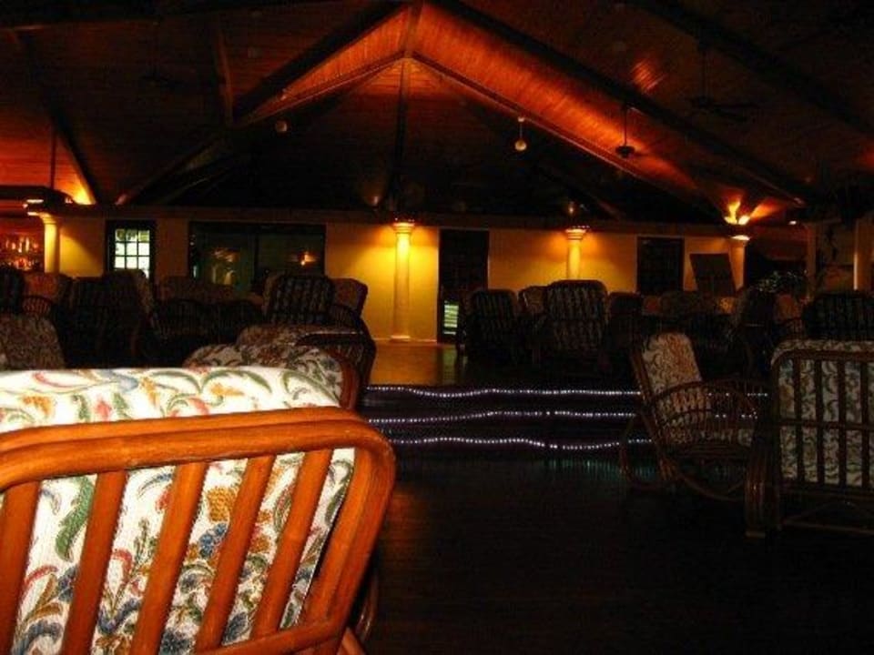 Main Bar Villa Park Sun Island