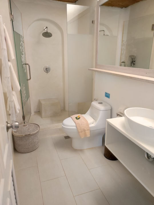 Zimmer Ocean Breeze Resort