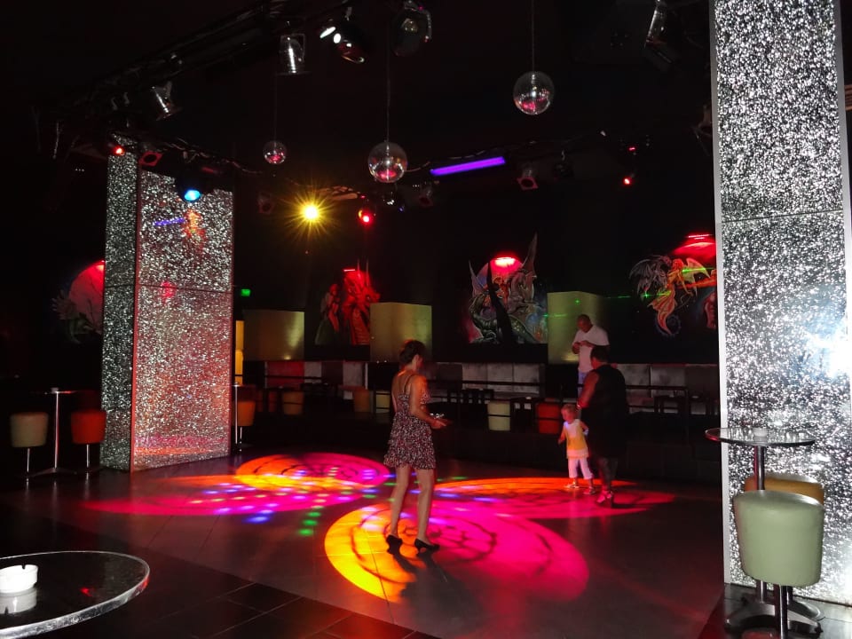 Die Discothek wurde kaum benutzt. Hotel Royal Dragon