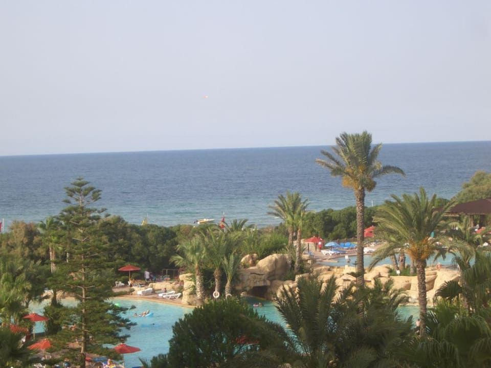 Ausblick vom Hotel Sahara Beach Aquapark & Resort