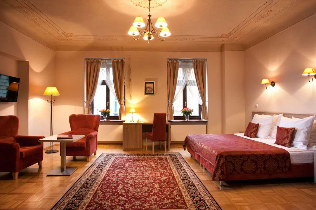 Zimmer Hotel Santi