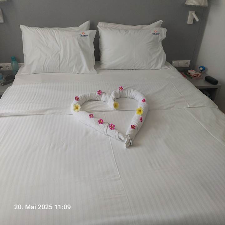 Zimmer High Beach Resort