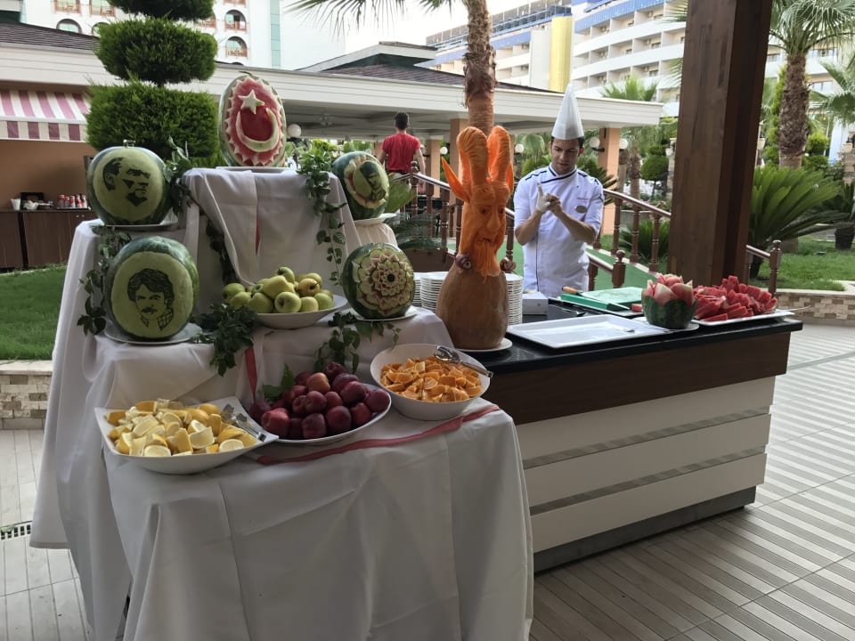 Restaurant Dizalya Palm Garden