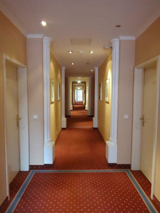 Flurbereich Strandhotel Ahlbeck