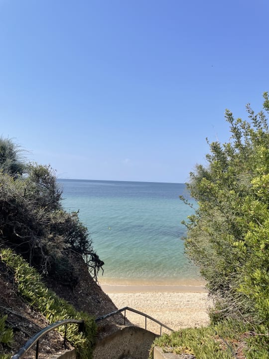 Strand Istion Club & Spa