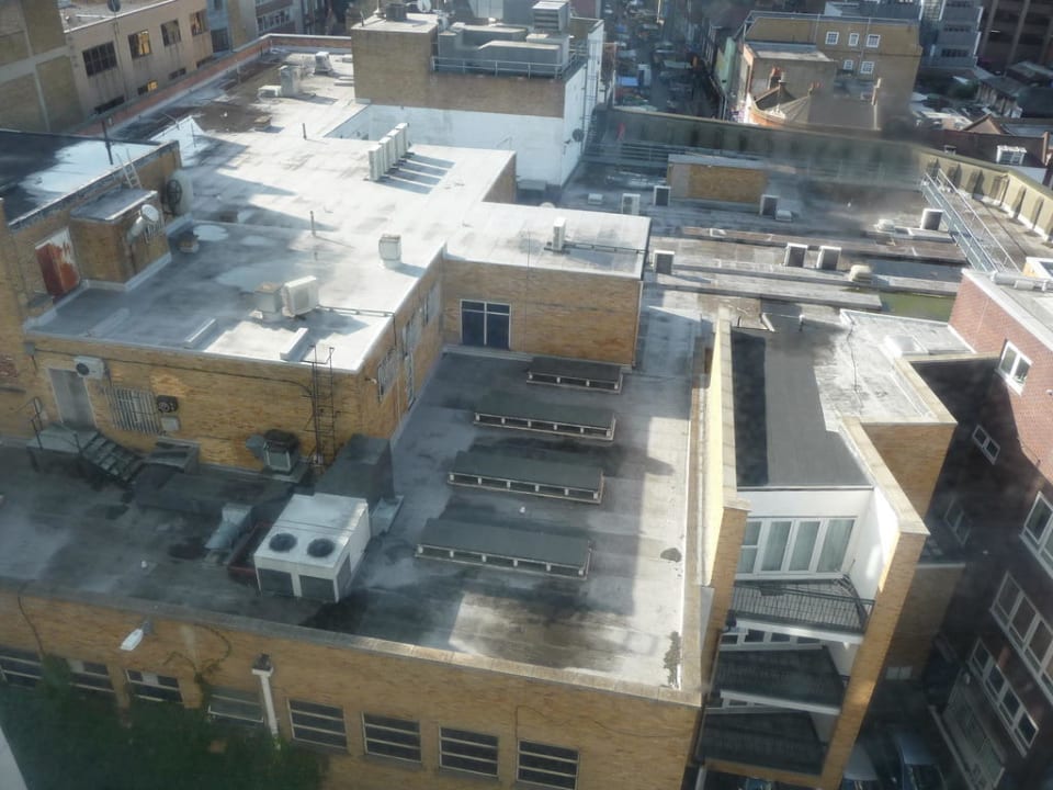 Ausblick Zimmer Holiday Inn Express London Croydon