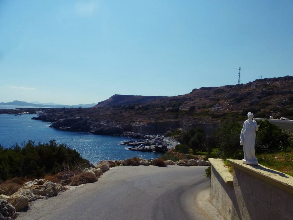 Weg zum Strand Hotel Kalithea Horizon Royal