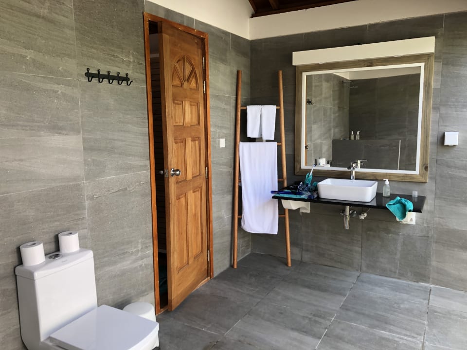 Zimmer Innahura Maldives Resort