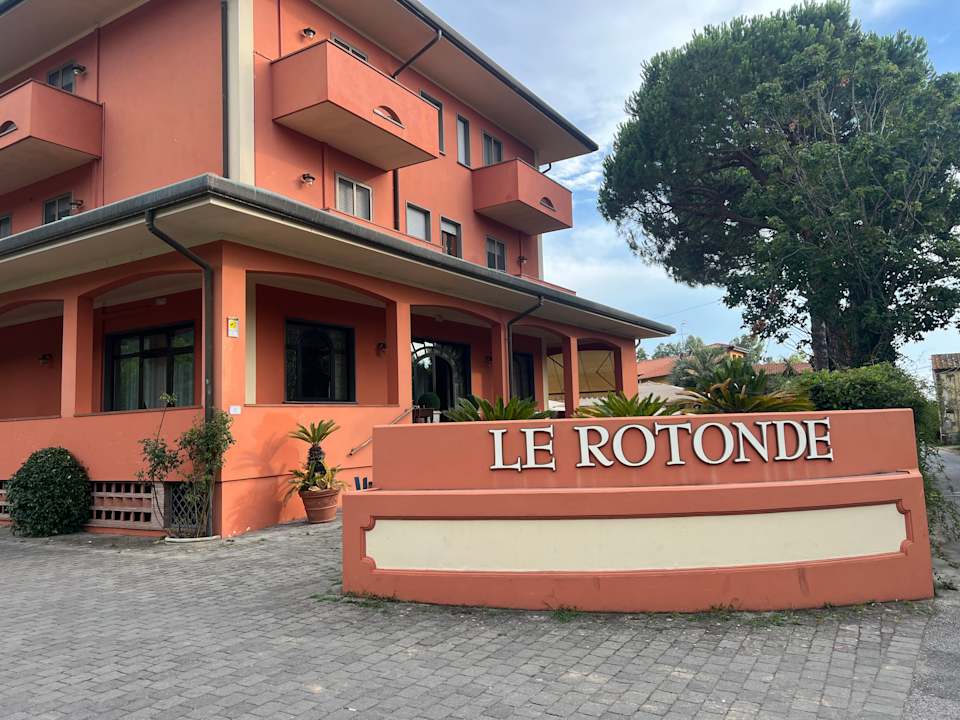 Außenansicht Hotel Le Rotonde