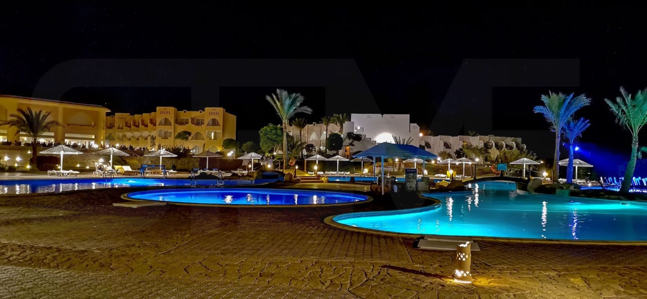 Pool Three Corners Equinox Beach Resort