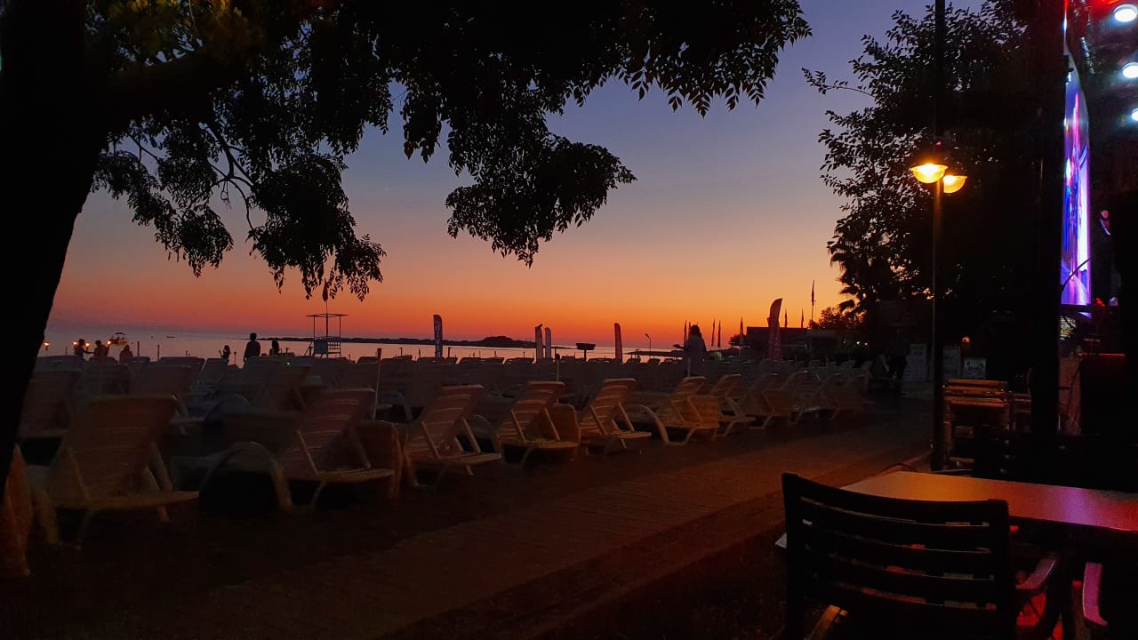 Strand Hotel Gardenia Beach