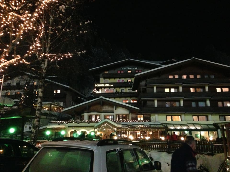 Blick vom Dorf Hotel Sonnblick