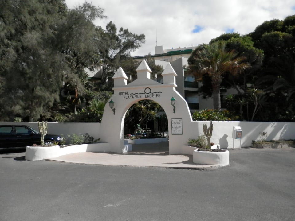 Eingang Playa Surf CBbC Hotel
