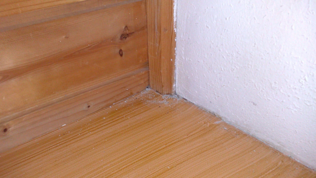 Schlafzimmer - beim Bett Kaiserhotel Kitzbüheler Alpen