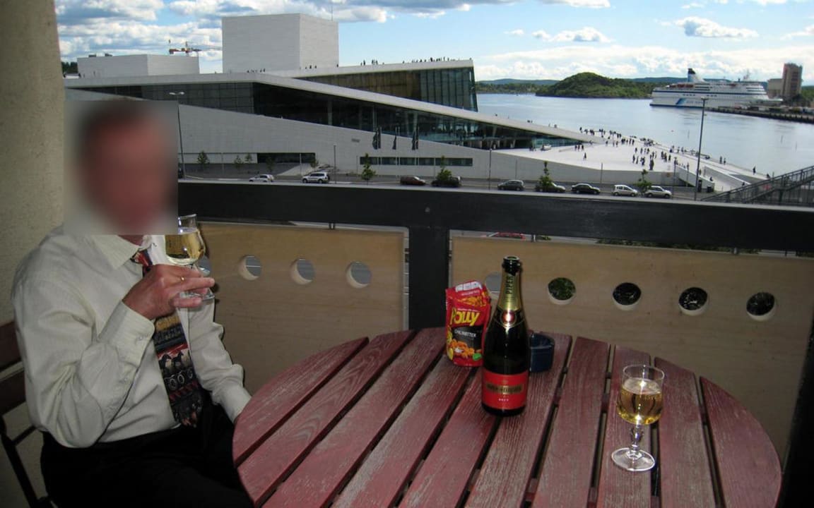 Balcony of business room Thon Hotel Opera